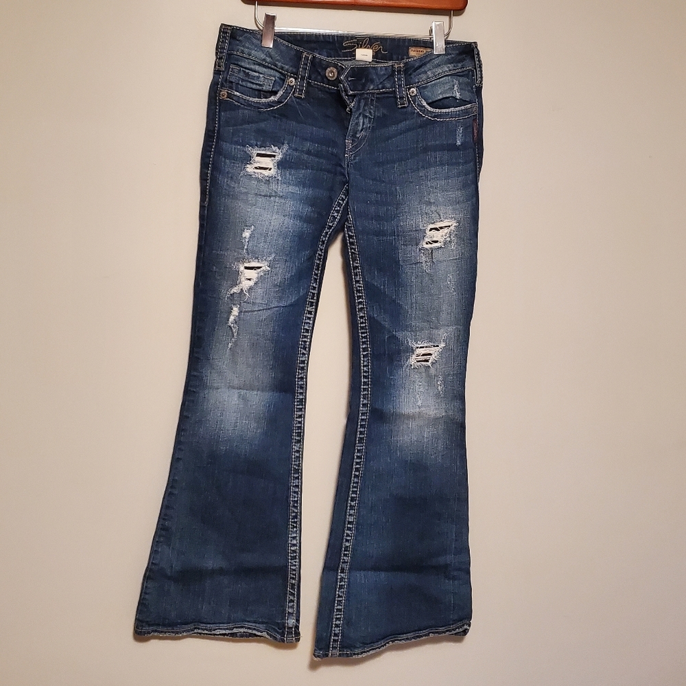 Silver Jeans Tuesday 22"Flare !perfect condition!